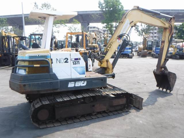 รถขุดตีนตะขาบขนาดเล็ก ยี่ห้อ Yanmar B50 | บริษัทเจเอสเอสอาร์ อ๊อกชั่น จำกัด