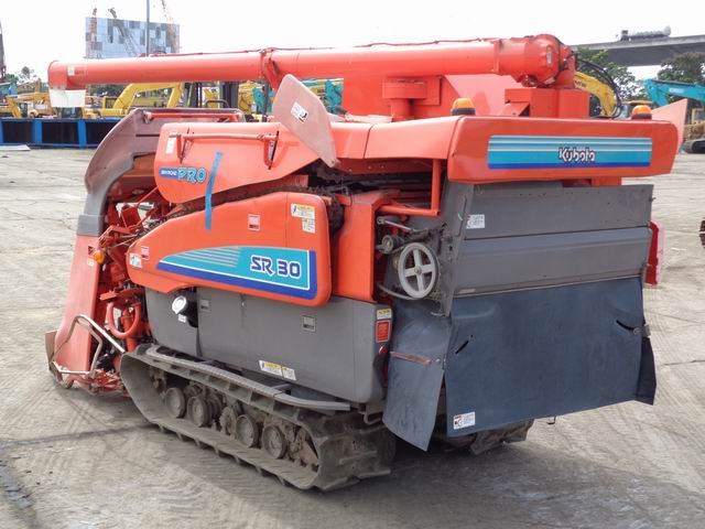 รถเกี่ยวข้าว ยี่ห้อ KUBOTA SR30 | บริษัทเจเอสเอสอาร์ อ๊อกชั่น จำกัด